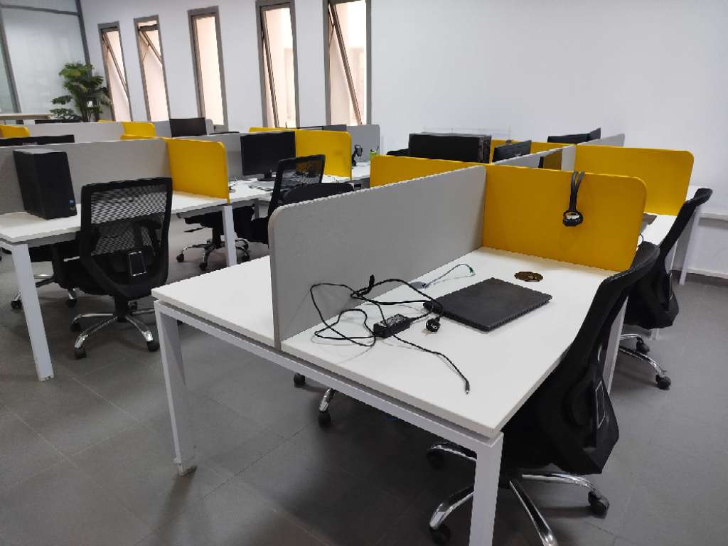 Table de travail 6 postes 