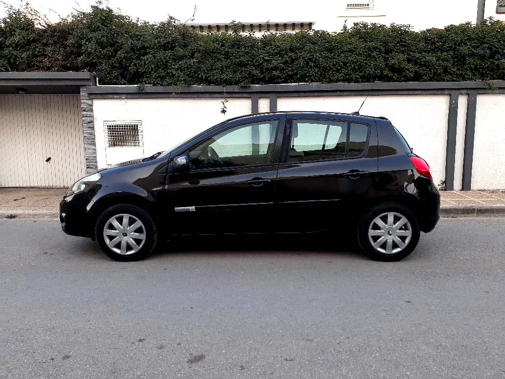 Renault Clio 3 TomTom tu 156