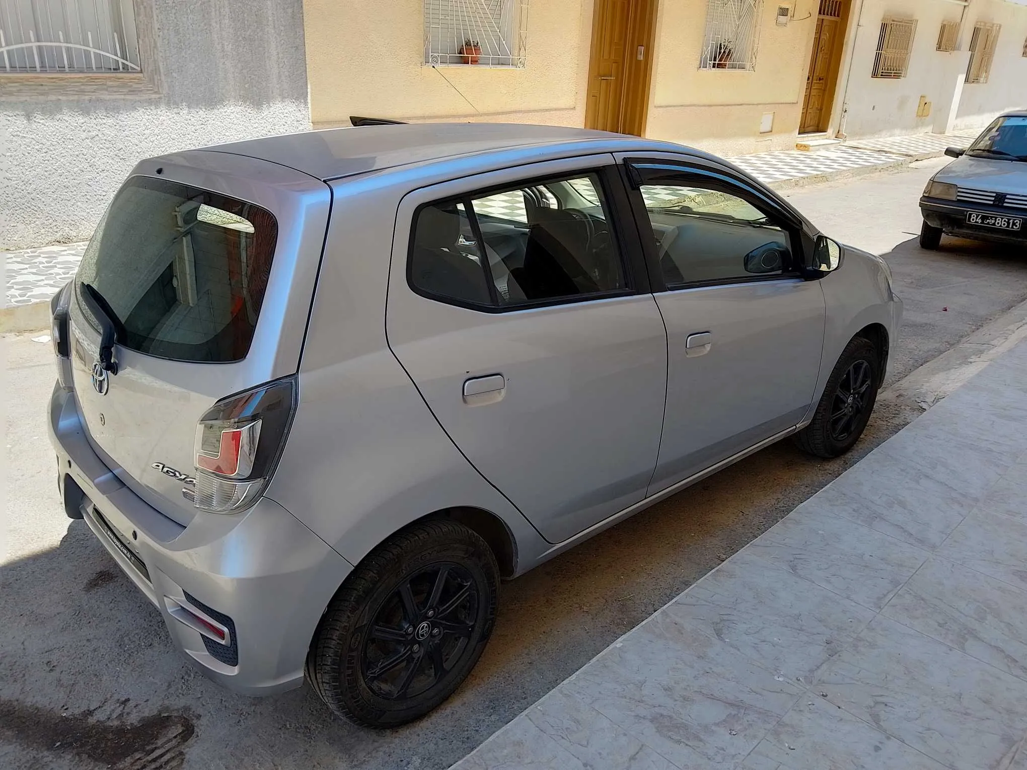 toyota agya 1ère main.tel:56177695