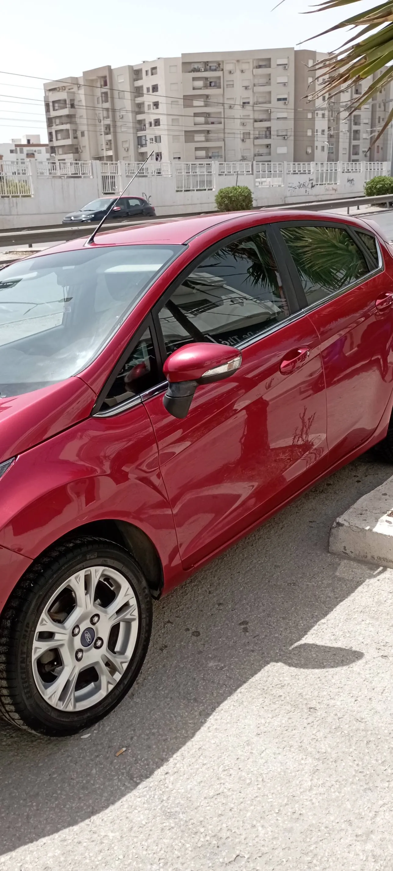 A vendre ford fiest titanium