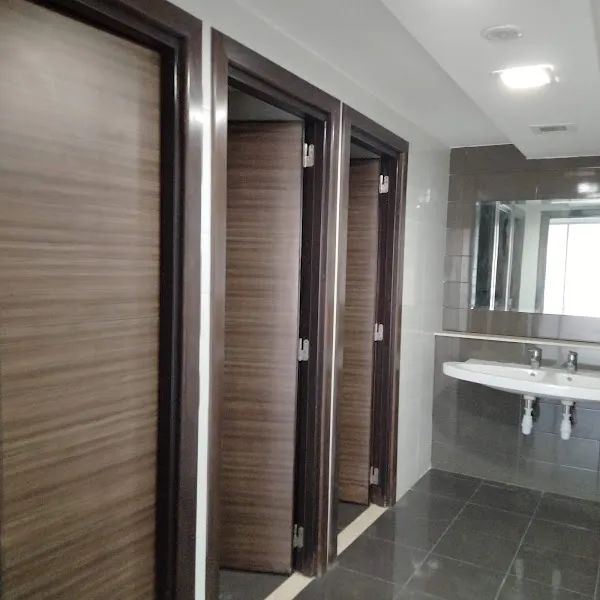 Super immeuble bureautique 4400 m² au lac 2