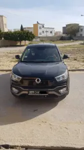vente voiture tres tres bonne etat 1 er main
