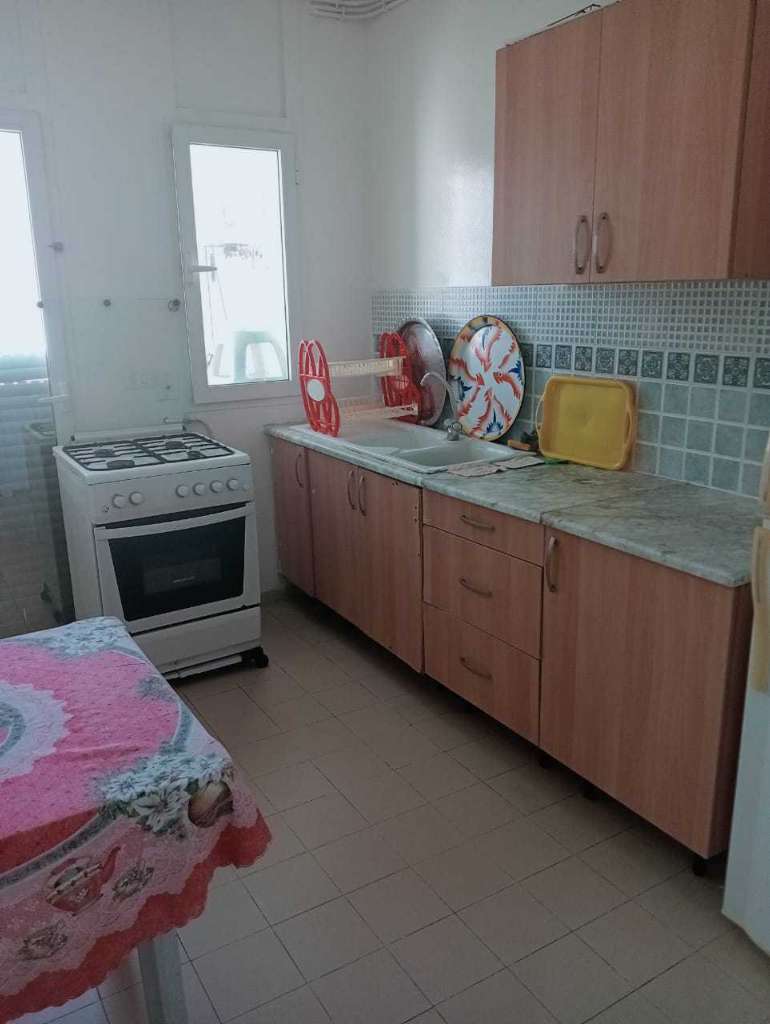 شقق مفروشة للايجار باليوم اسبوع في تونس العاصمة 100 د