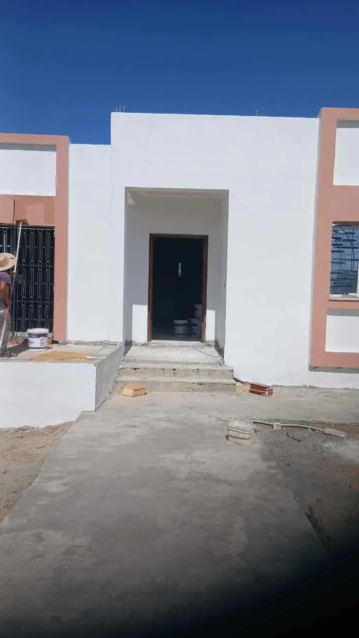 AV VILLA  en cous de finition à hammamet 99202001