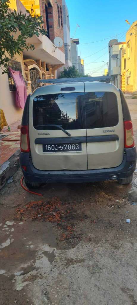 Dacia logan a vendre avec reduction prix moteur