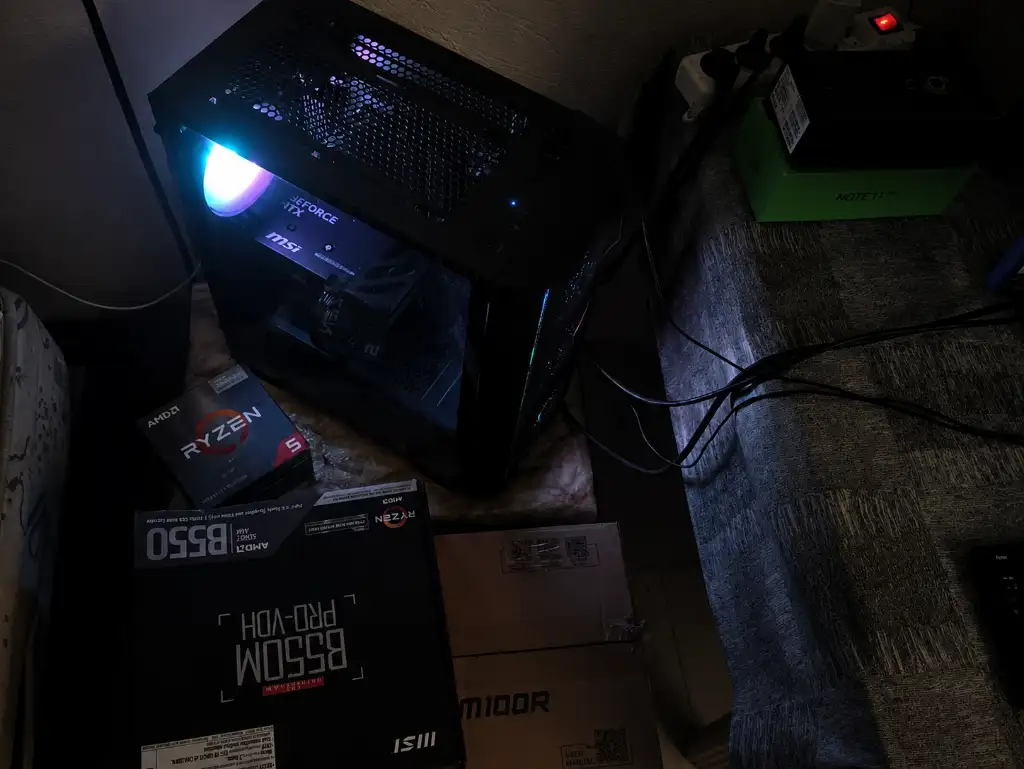 Pc gamer rtx 5060 + Ryzen 5 5600gt