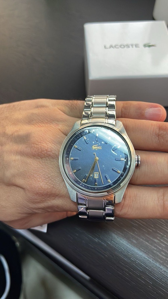 Montre Lacoste 