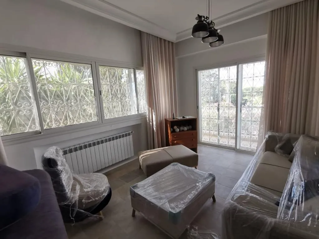 A LOUER ETAGE DE VILLA