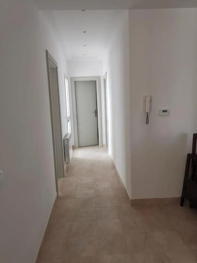 A LOUER ETAGE DE VILLA