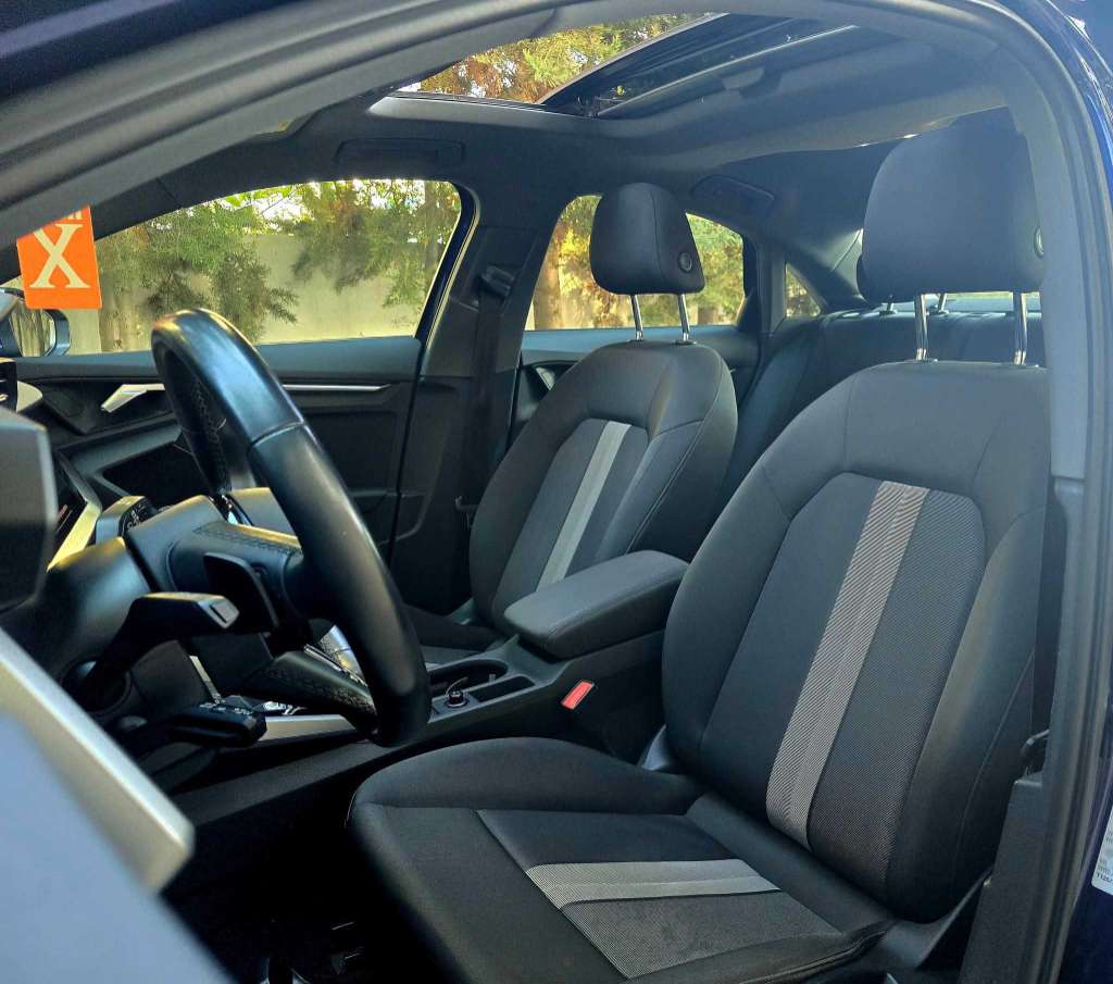 đ©đȘAudi A3 berline TFSI 35 2023đ©đȘ
âïž on accepte l Ă©change des voitures âïž