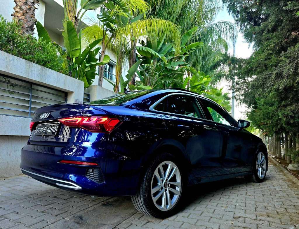 đ©đȘAudi A3 berline TFSI 35 2023đ©đȘ
âïž on accepte l Ă©change des voitures âïž