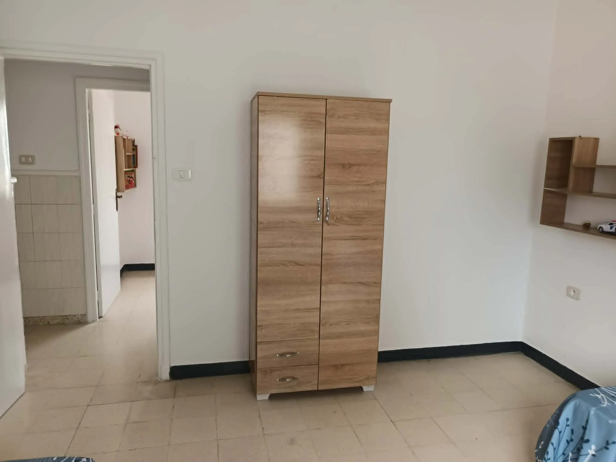 Un appartement S+3 à 3 minutes de la plage pour les vacances .
