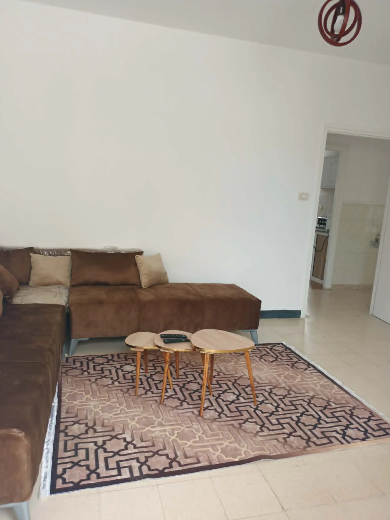 Un appartement S+3 à 3 minutes de la plage pour les vacances .
