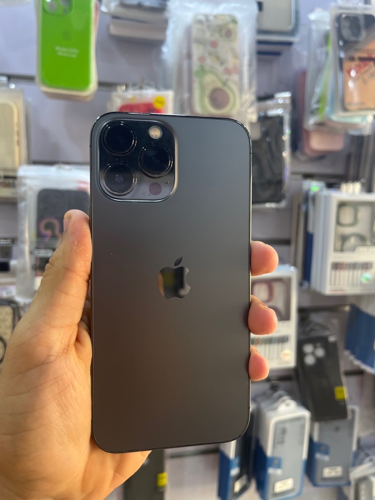 à vendre iPhone 13 Pro