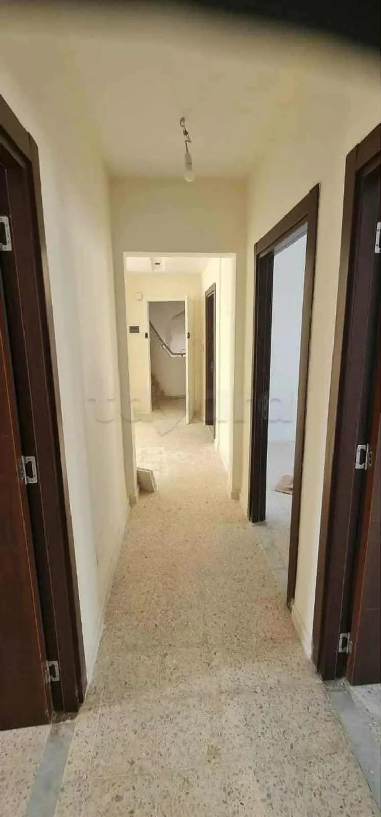 un spacieux appartements s+3 vide au rdc a louer situé a Manar 1 En Face Ecole Hannibal
