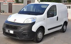 UNE TRÈS BELLE  FIAT FIORINO TEL: 97.179.768 Prix 24.300