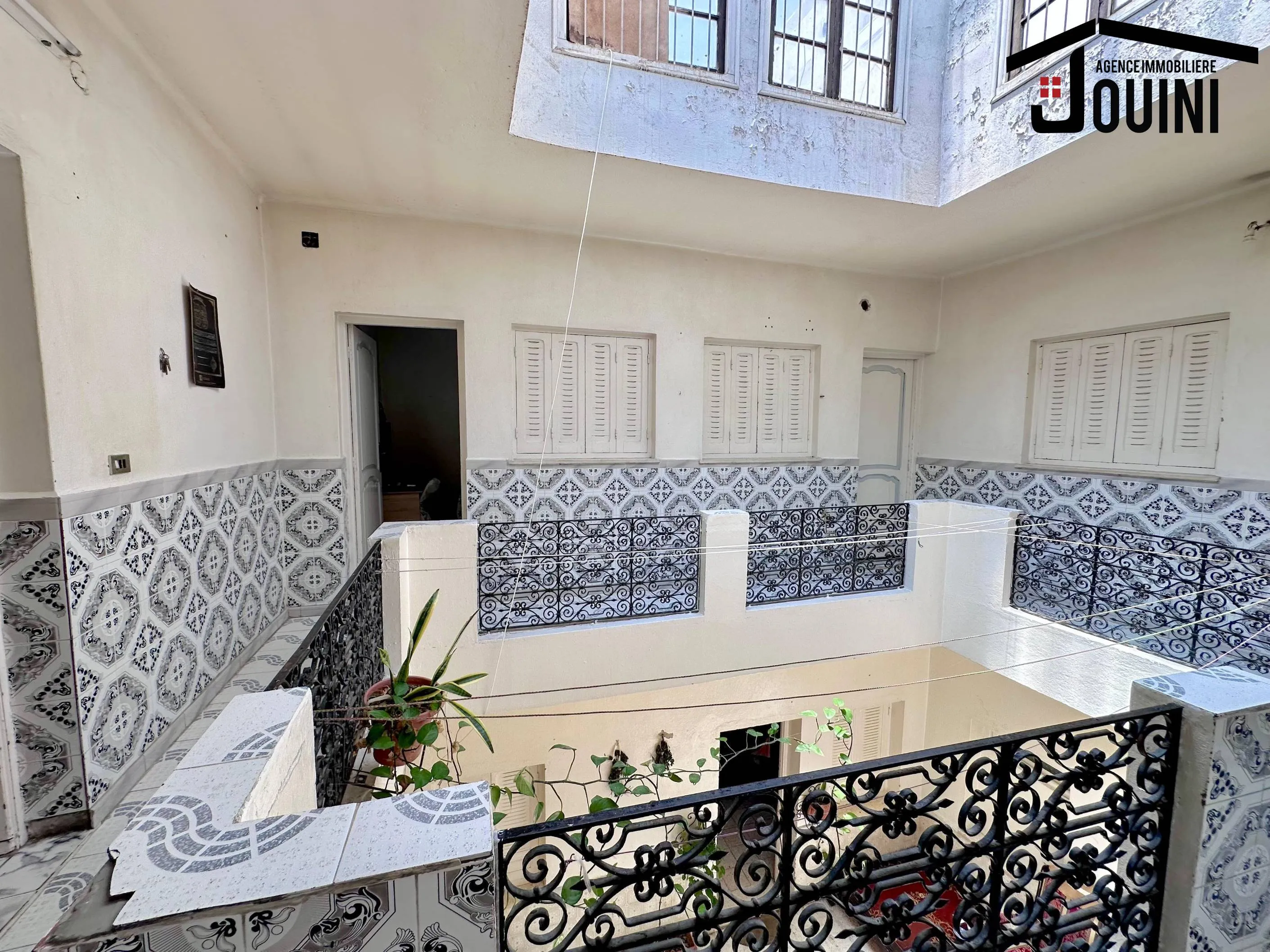Grande Maison 7 Chambres 2 Locaux À Beb Saadoun