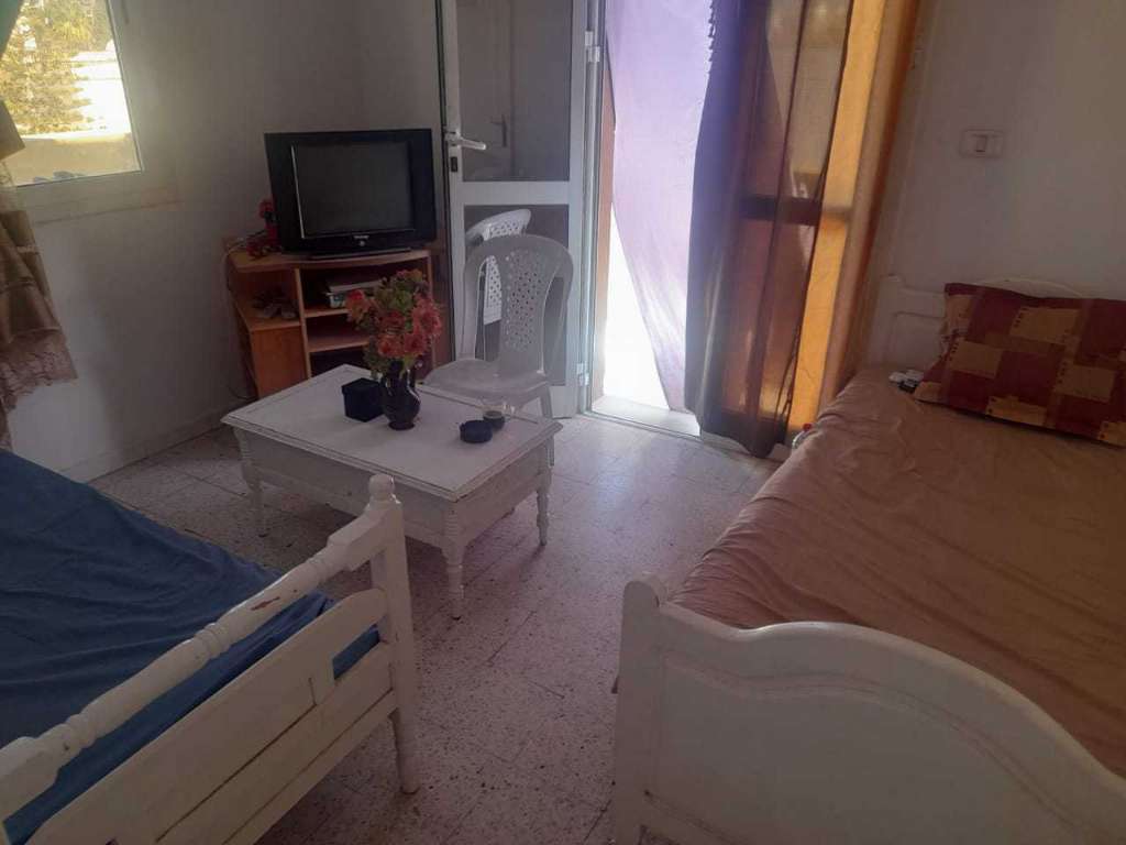 Studio à LOUER à KHEZAMA S+2