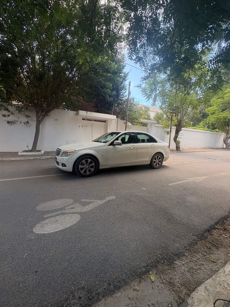 MERCEDES-BENZ C180 kompressor 