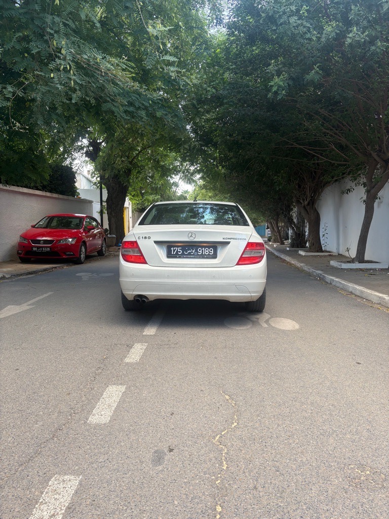 MERCEDES-BENZ C180 kompressor 