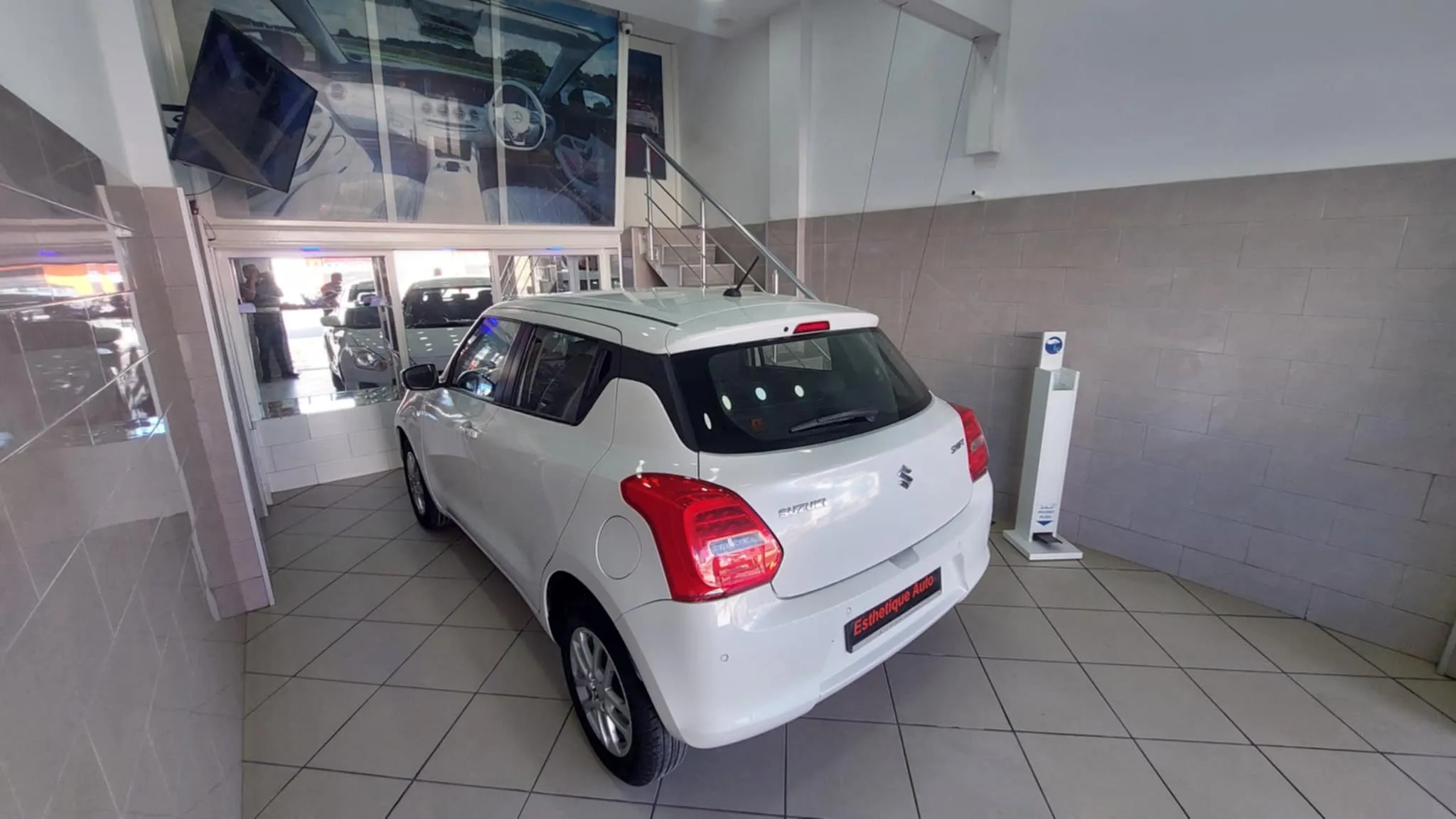 Suzuki Swift - Km 69 mille - Tel 98479647 - 21140009