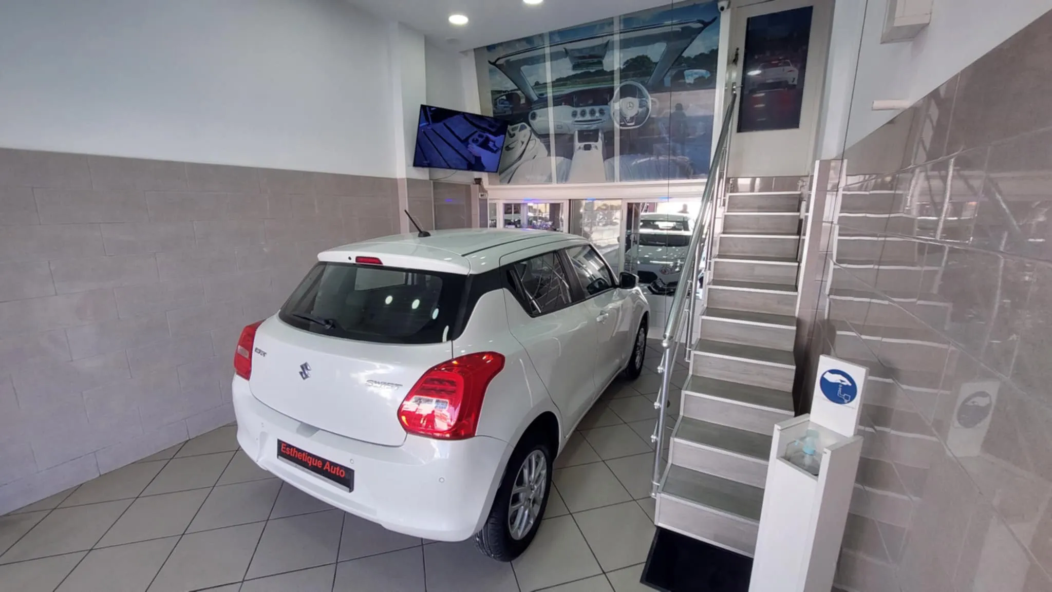 Suzuki Swift - Km 69 mille - Tel 98479647 - 21140009