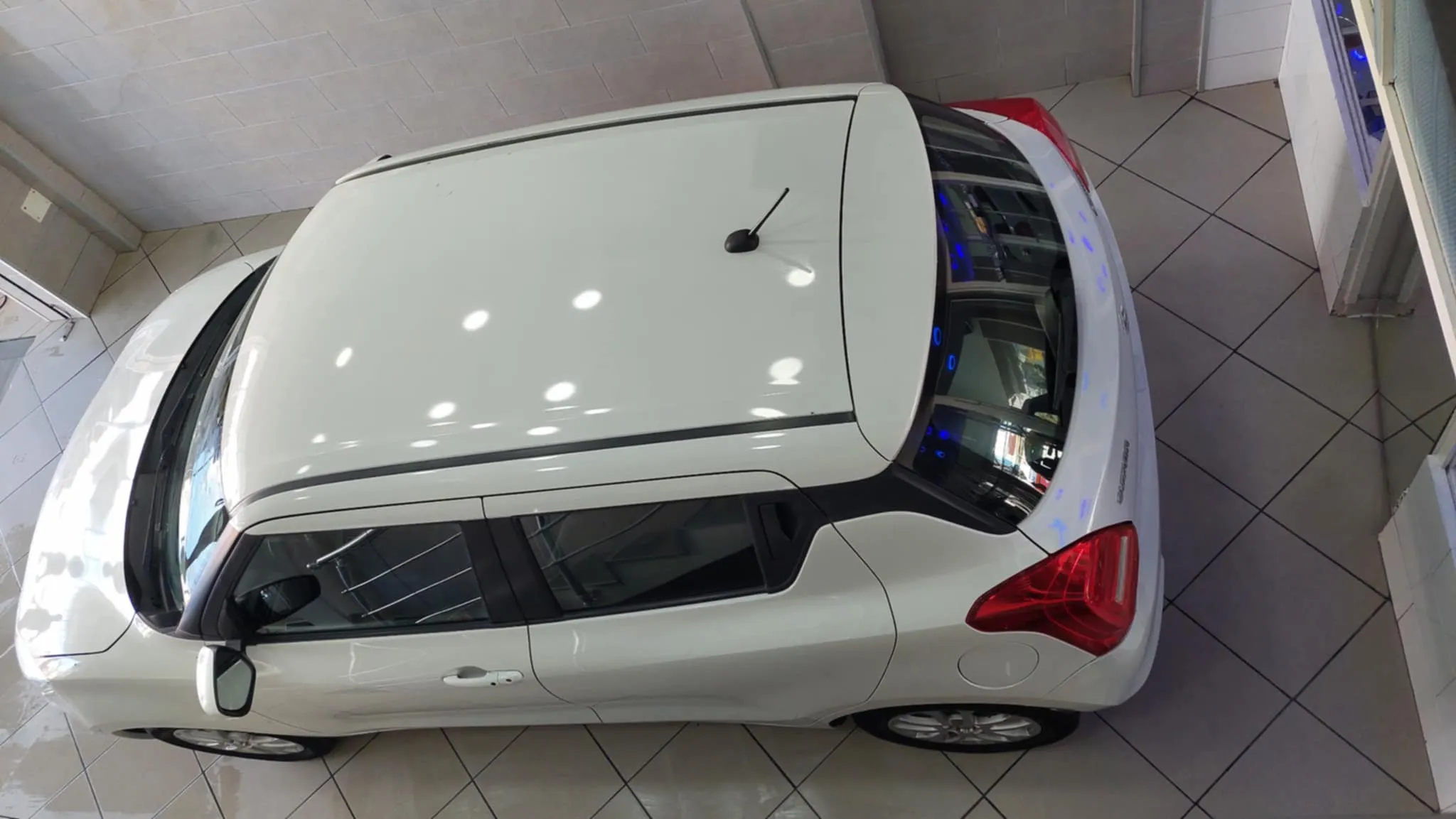 Suzuki Swift - Km 69 mille - Tel 98479647 - 21140009