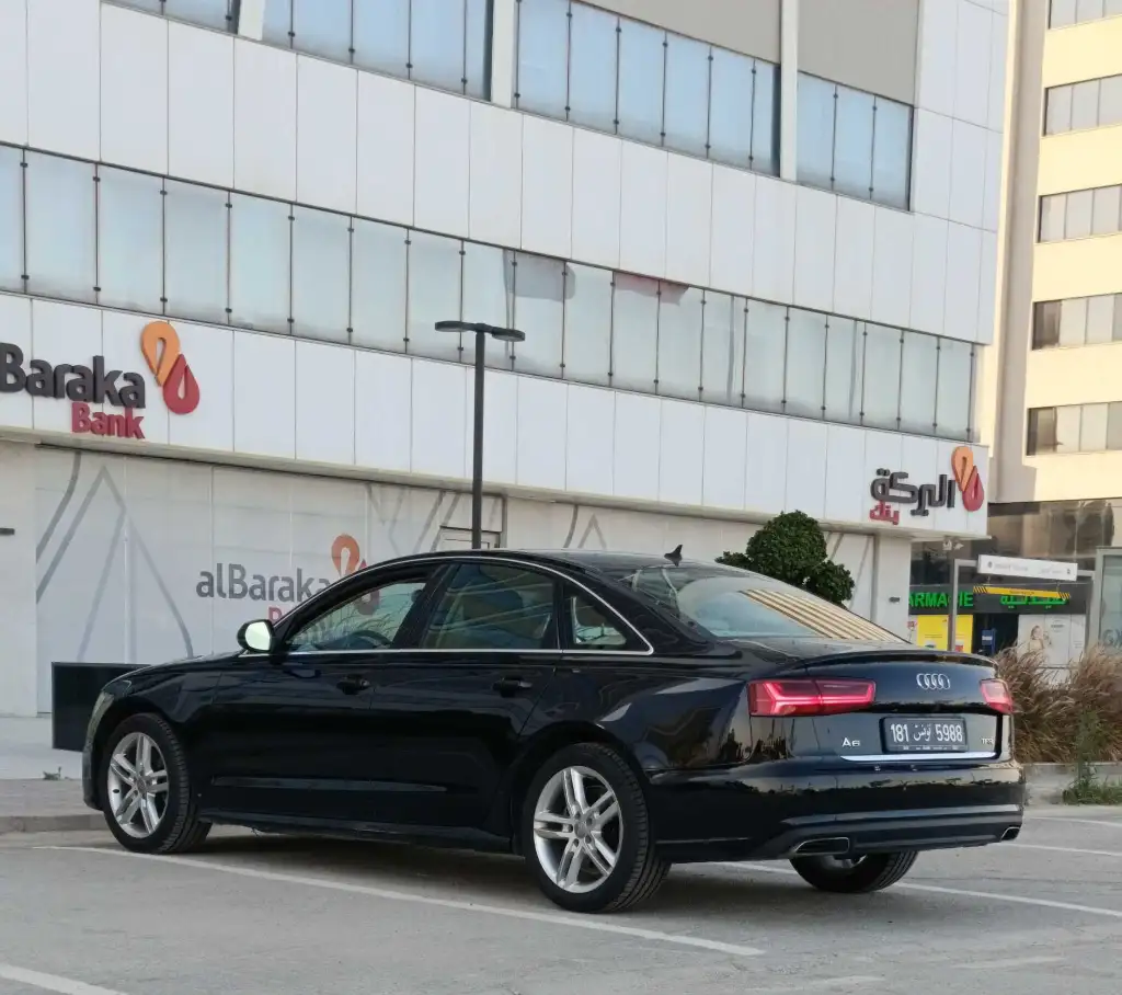 đ AUDI A6