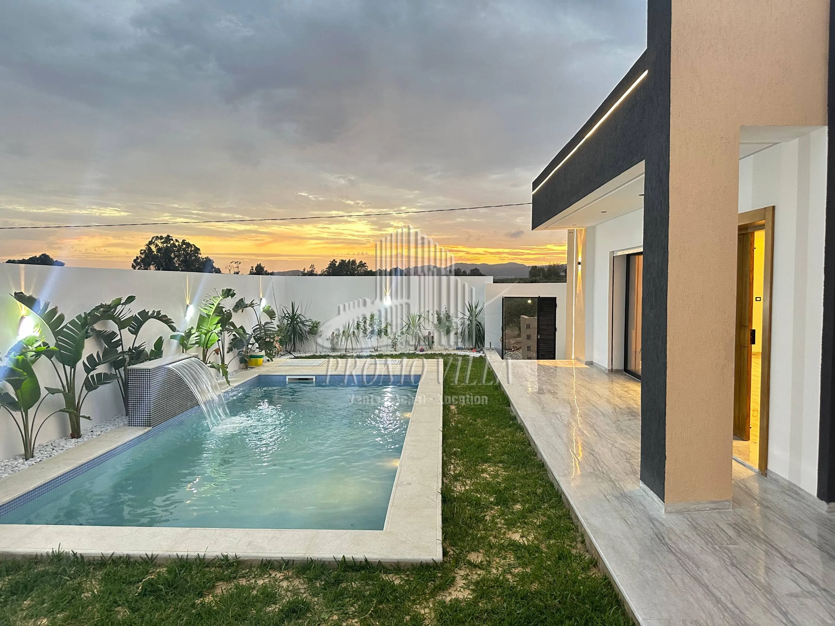 une charmante villa plein pieds avec piscine