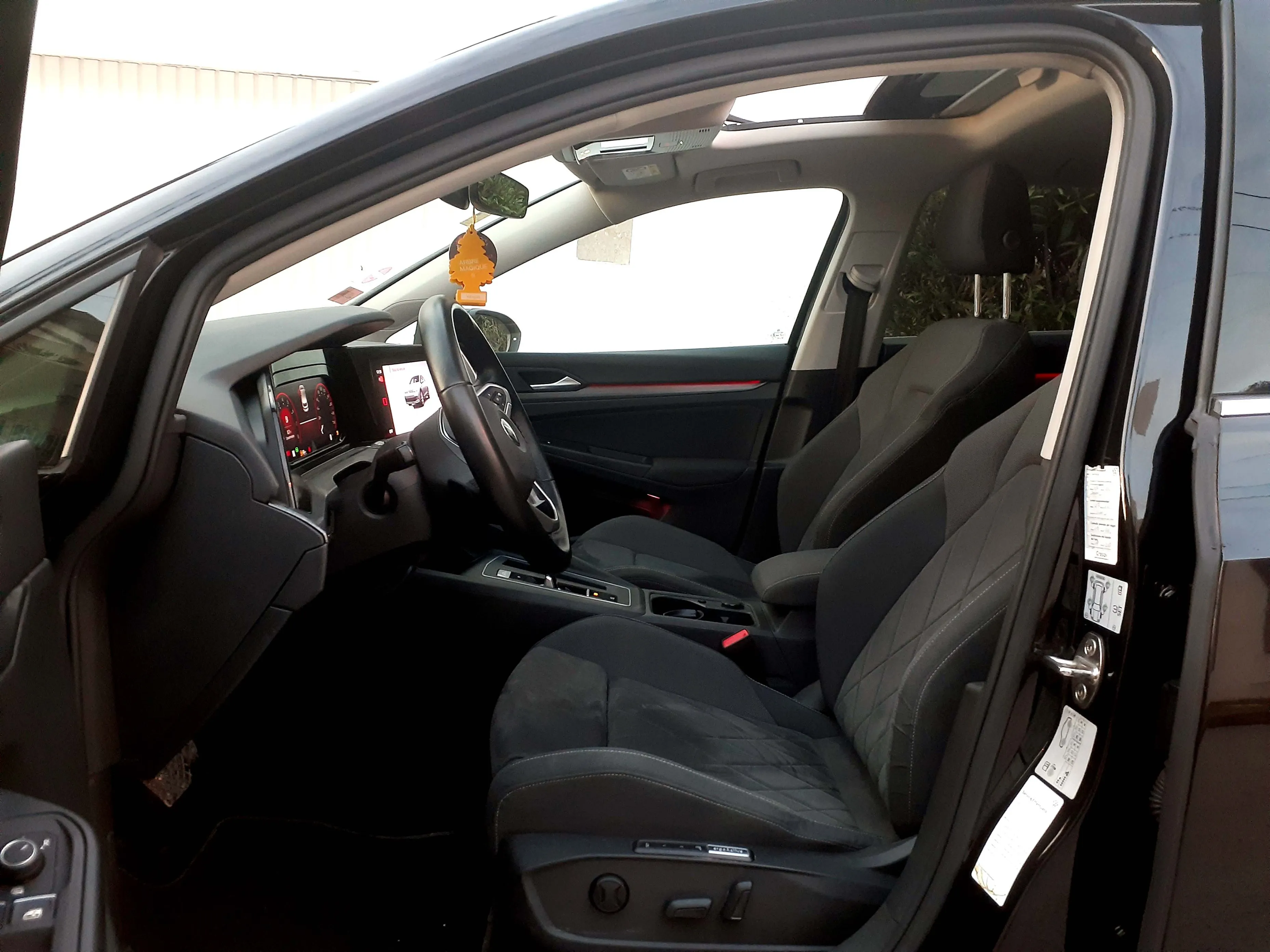 GOLF 8 style BVA 1.5 e tsi 50km tu 254 تسجيل أول