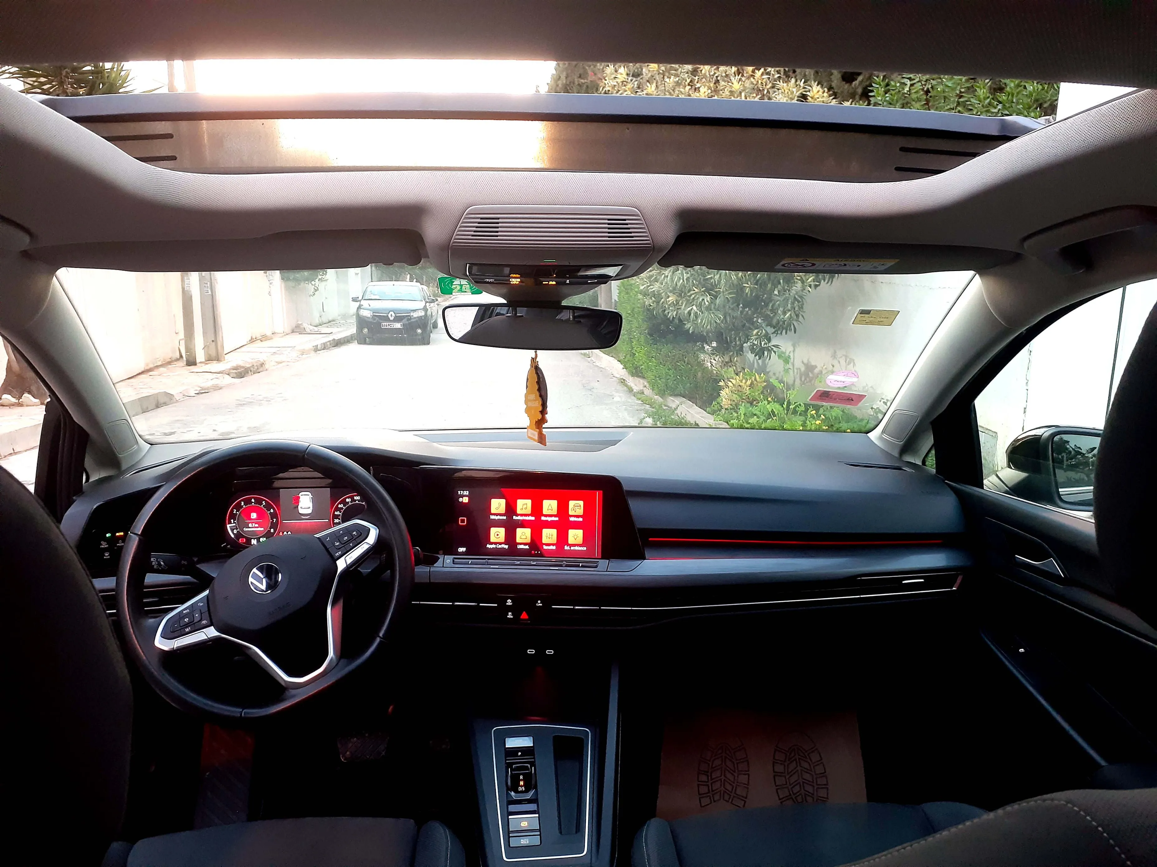 GOLF 8 style BVA 1.5 e tsi 50km tu 254 تسجيل أول