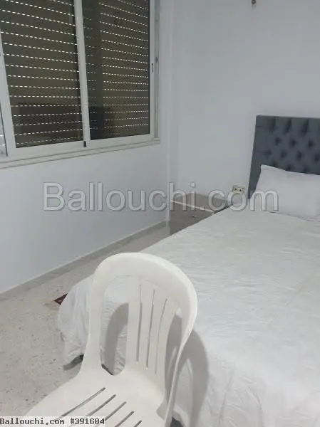 joli studio meublée