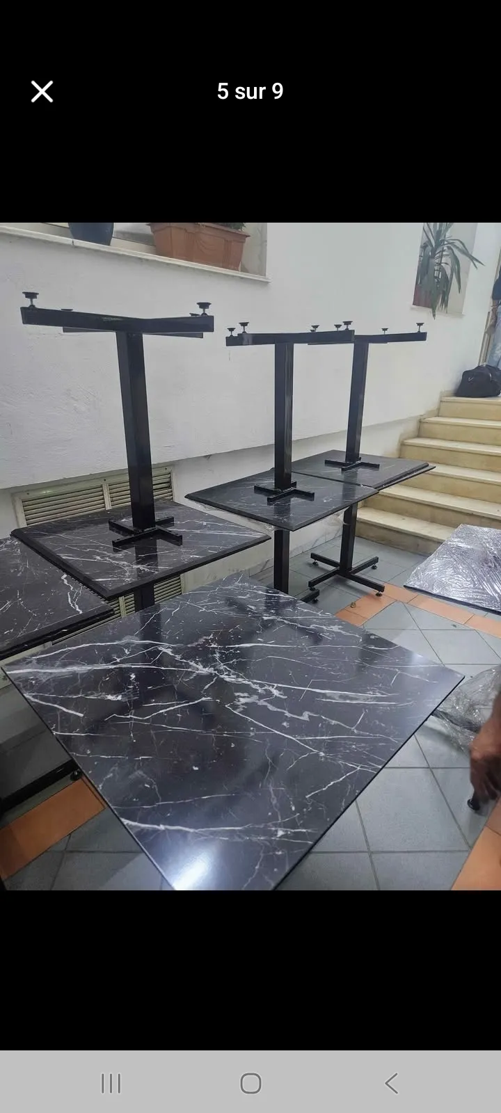 Tables et Chaises resto/café a vendre