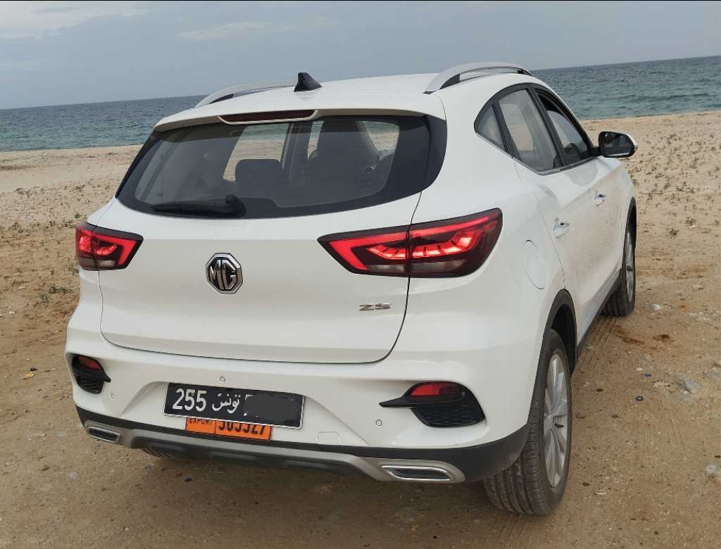 Mg zs boîte automatique