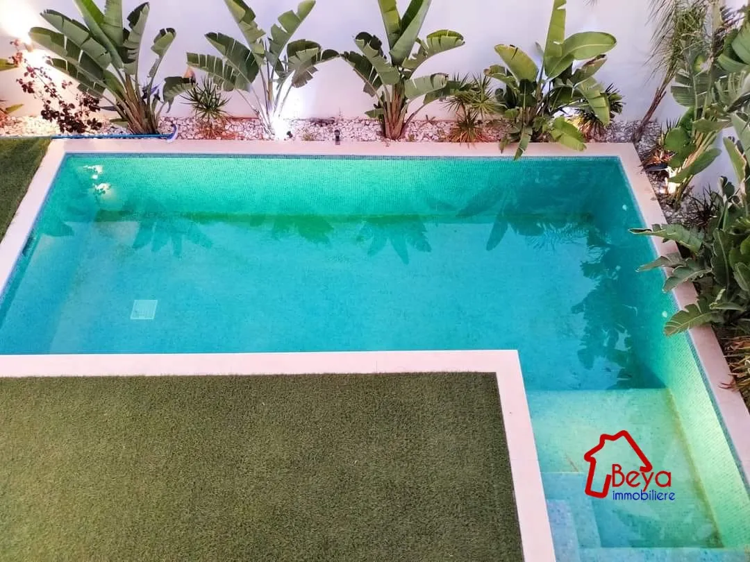 une Villa avec piscine 
