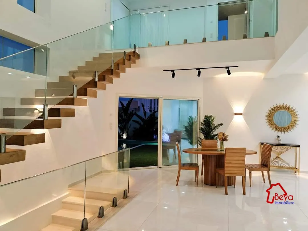une Villa avec piscine 