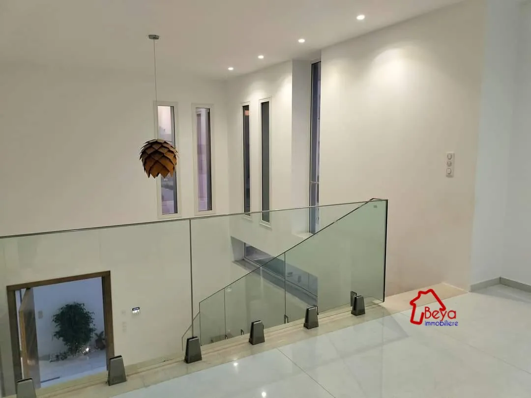 une Villa avec piscine 