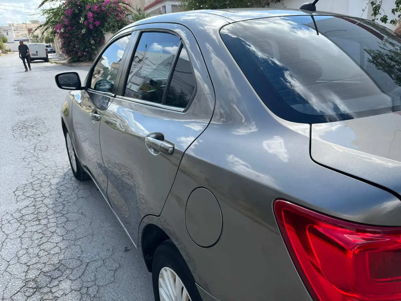 Suzuki dzire