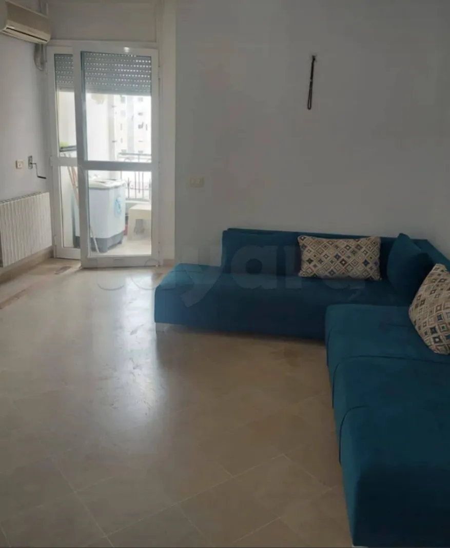 Location S1 meublé à Cité Les Palmiers