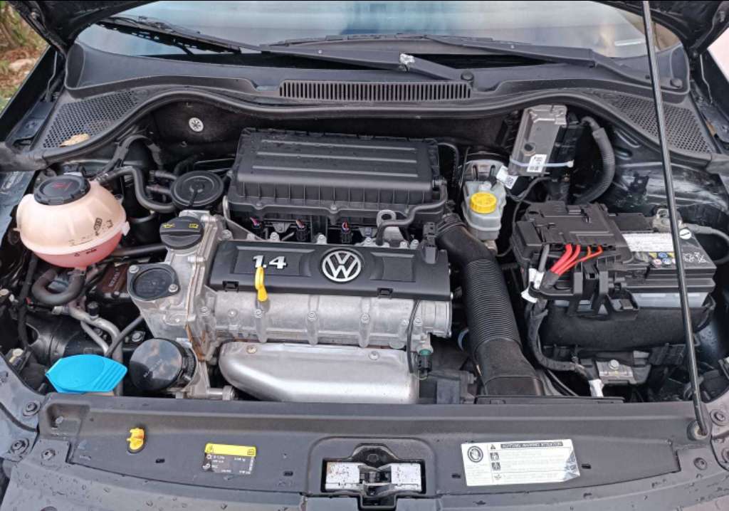 Polo Sedan Trandline Neuf