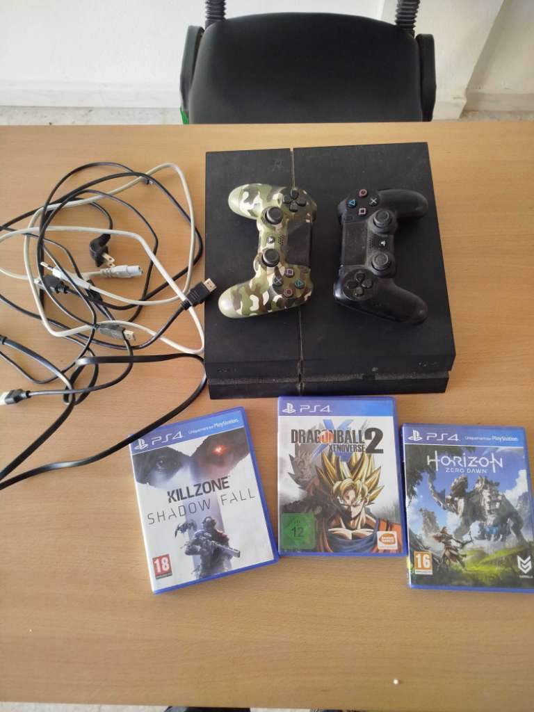 Play 4