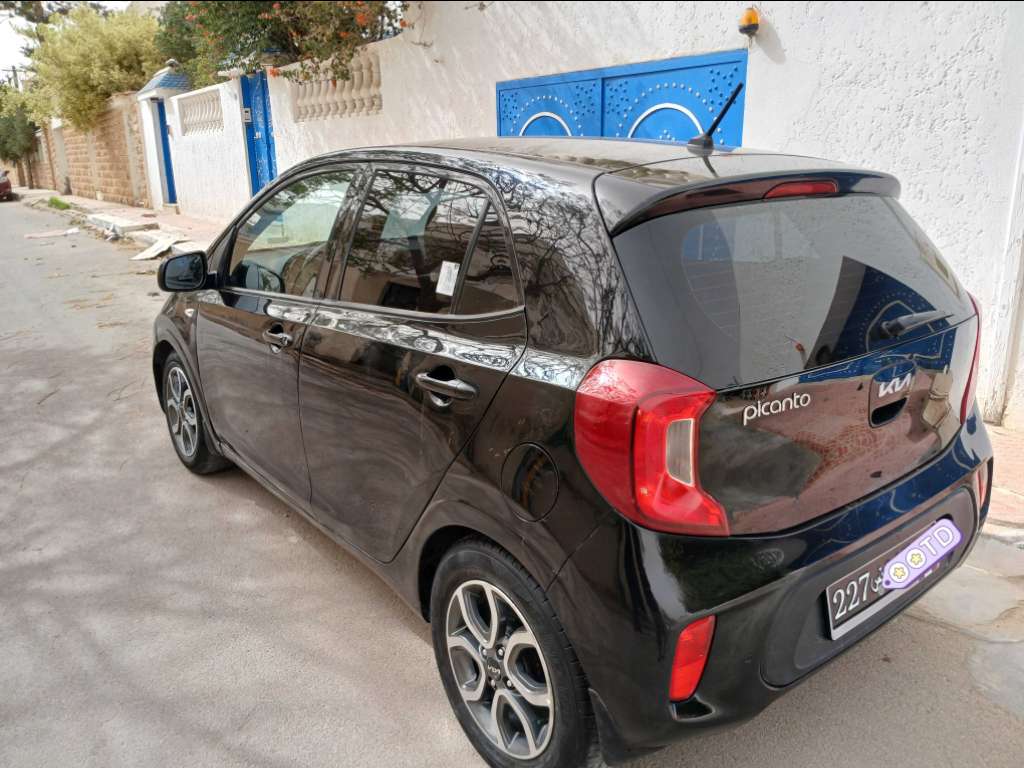 KIA PICANTO ESSENCE TEL 40884251