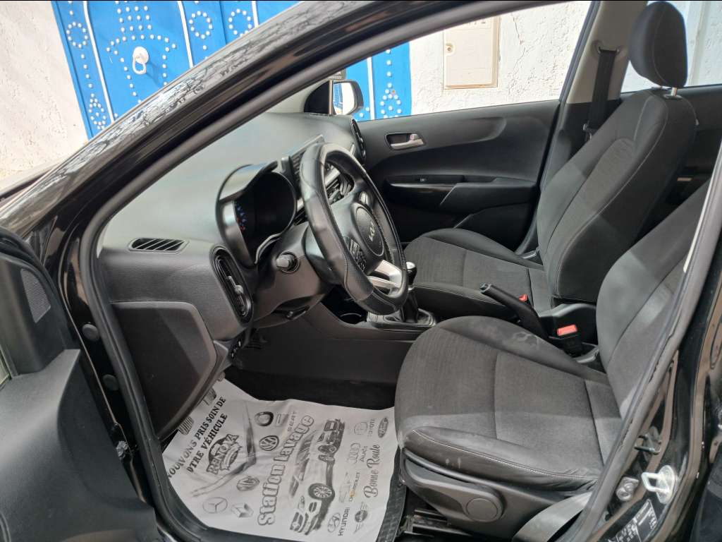 KIA PICANTO ESSENCE TEL 40884251