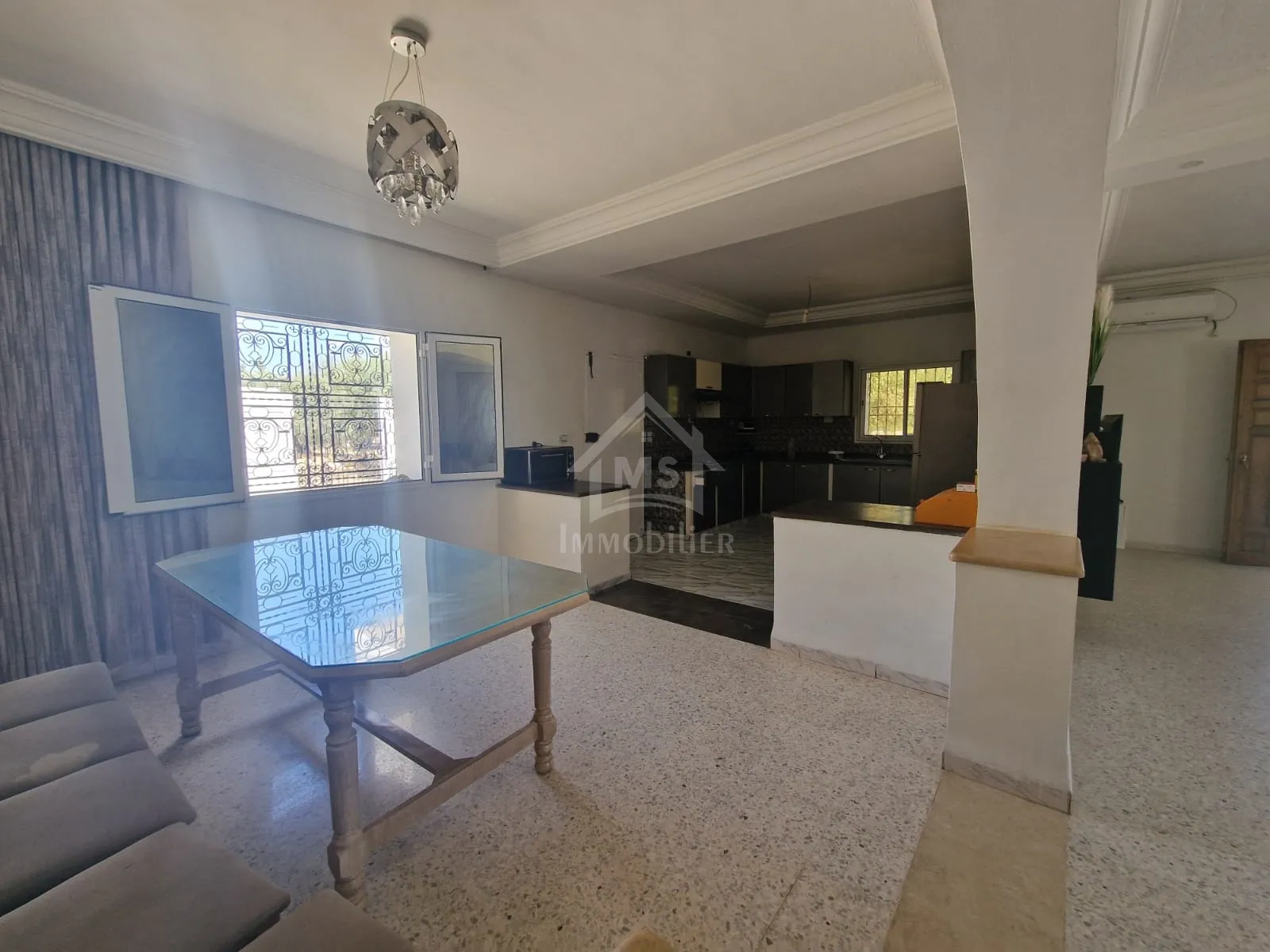 Spacieuse maison S+2 à Hammamet Sud à vendre 51355351