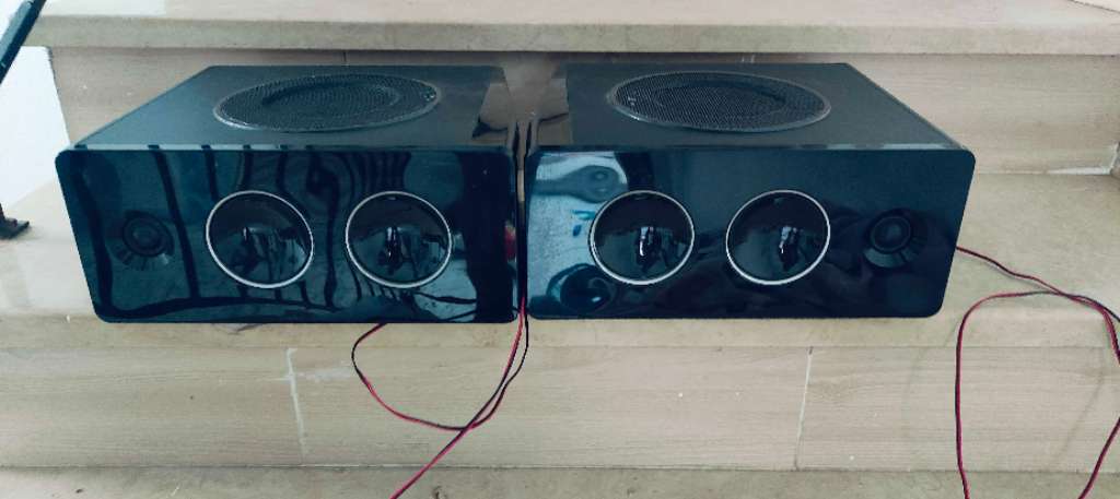 2 bafel LG 320w les 2