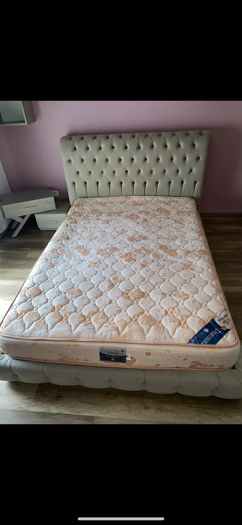 Opportunité : Pack Chambre à Coucher (Lit + Chevet + Coiffeuse+Tabouret rembourré)