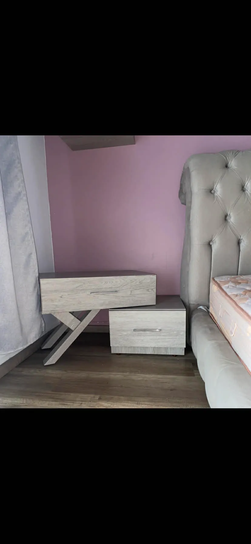 Opportunité : Pack Chambre à Coucher (Lit + Chevet + Coiffeuse+Tabouret rembourré)