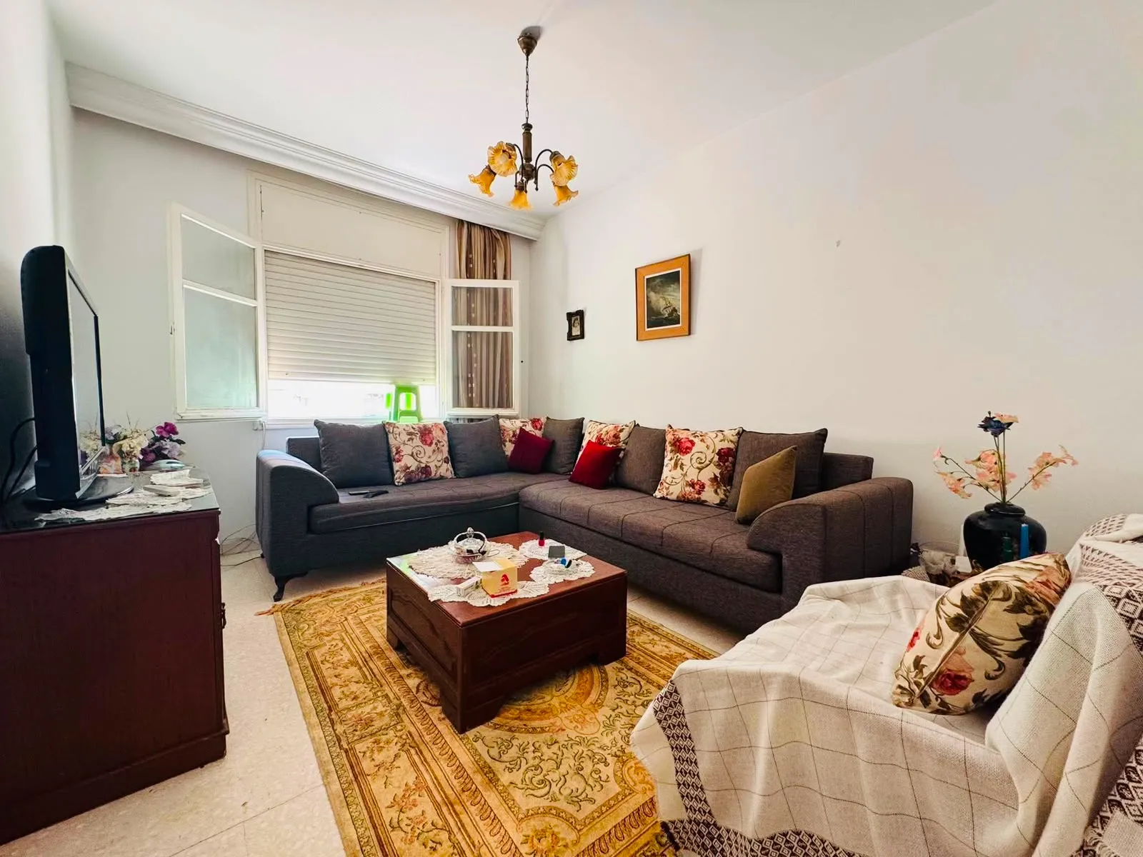 A Vendre Appartement S+3 à Cité Ennasr