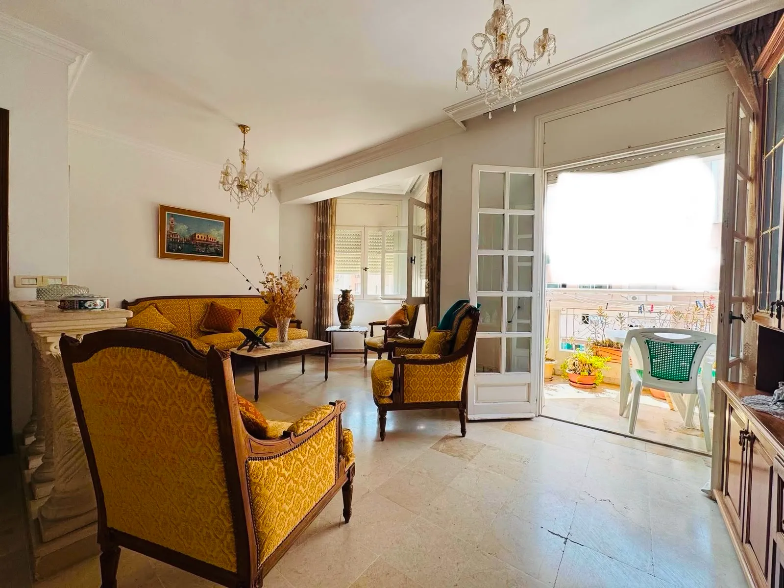 A Vendre Appartement S+3 à Cité Ennasr
