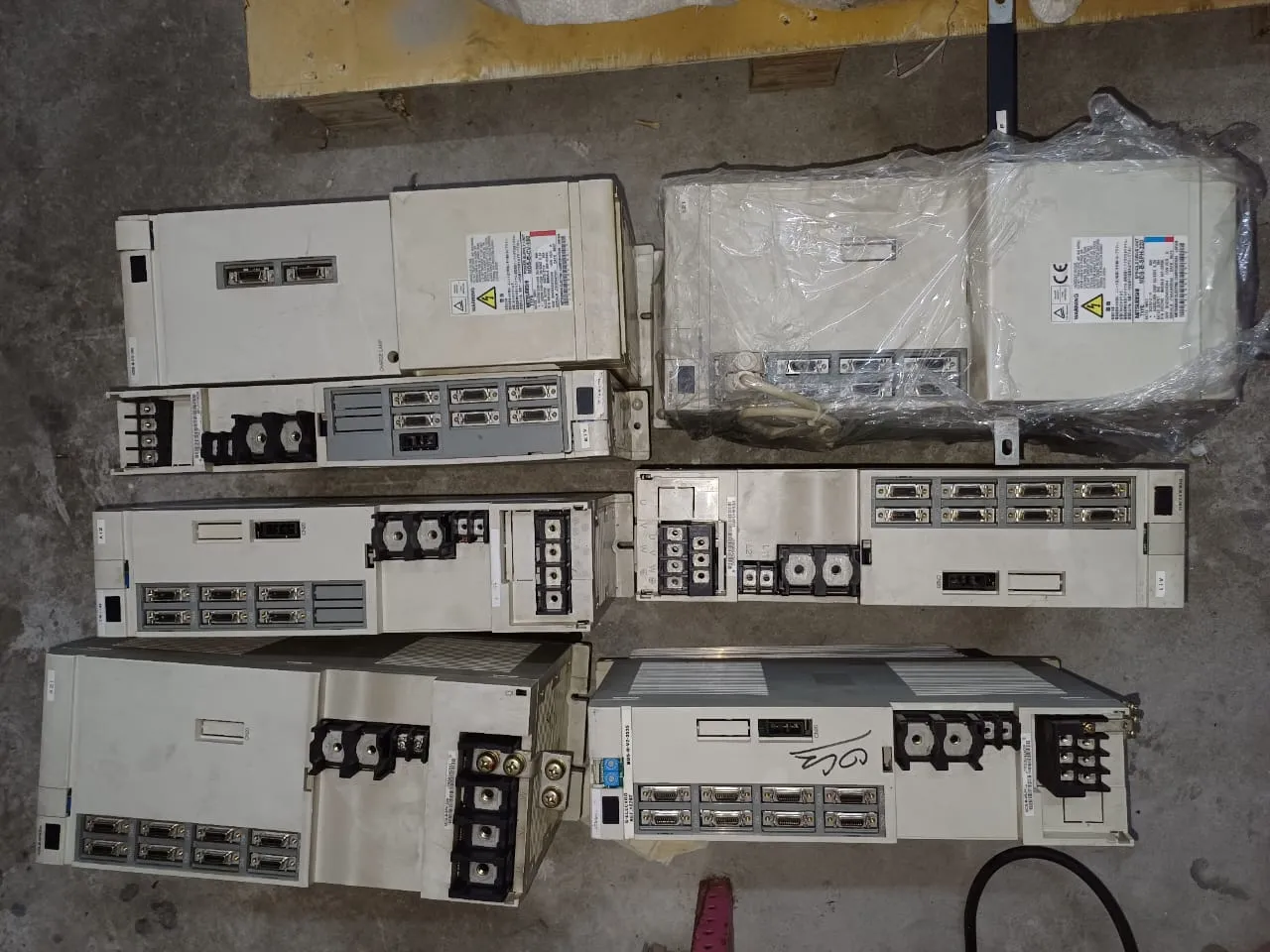 LOT de 3 servo moteur avec moteur et axe